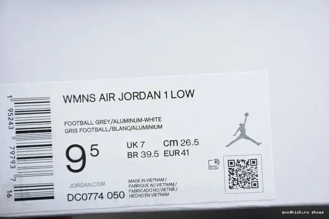 80% Off Sale University DC0774-050 Jordan (W) Low Blue 1 0323